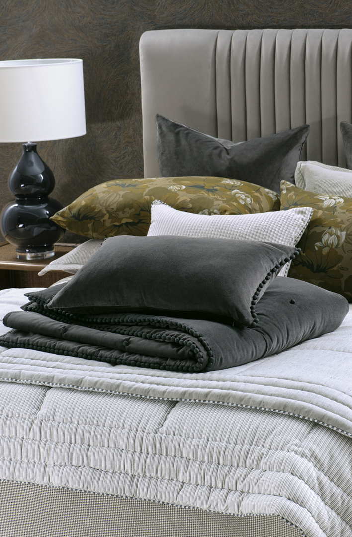 Bianca Lorenne - Mateo Graphite Comforter (Cushion - Eurocases Sold Separately) image 0